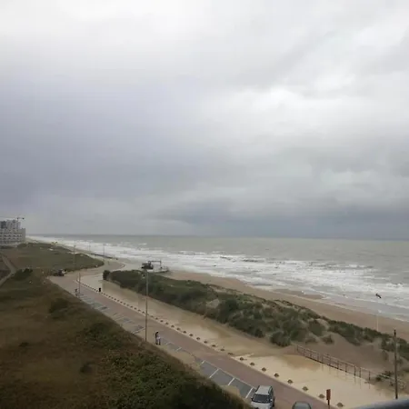 Chic Flat With Bunk Beds Middelkerke